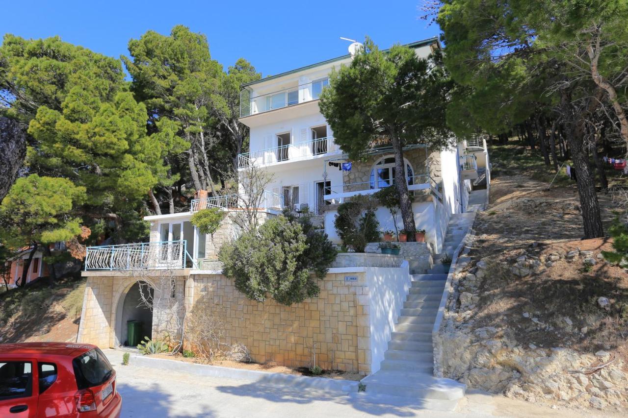 Rooms With A Parking Space Brela, Makarska - 17281 Exterior photo