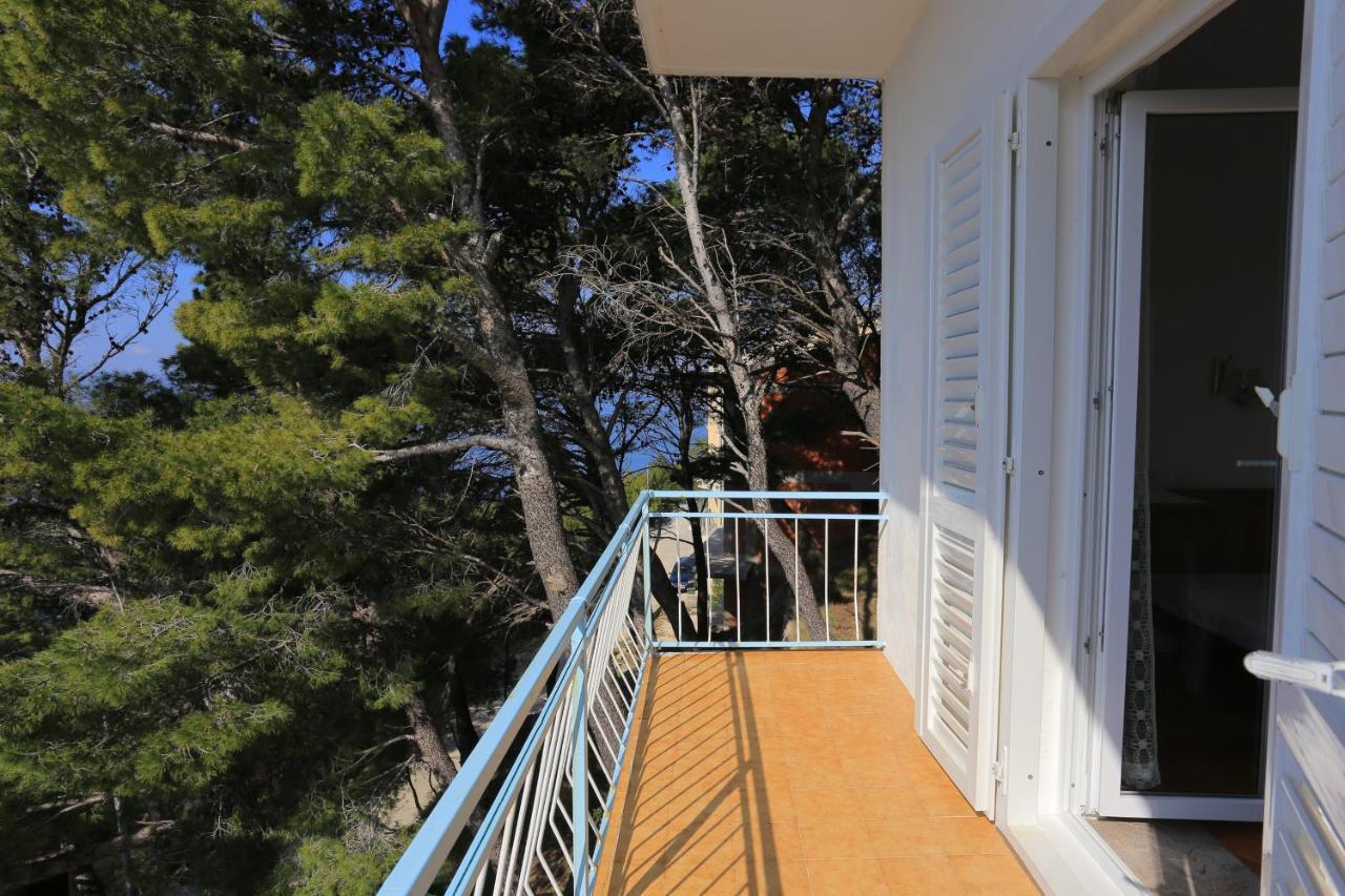 Rooms With A Parking Space Brela, Makarska - 17281 Exterior photo